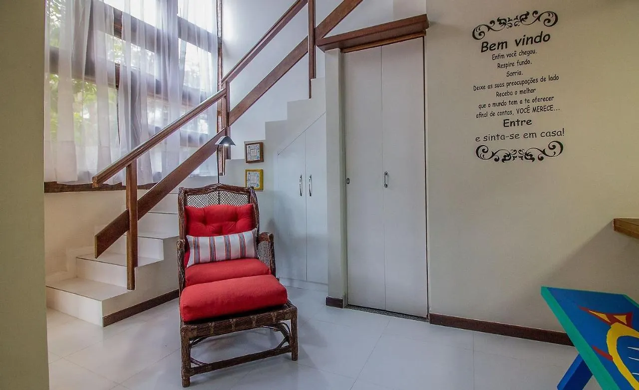 Casa de Férias Caminhe para a Praia de Manguinhos - Casa DECORADA com wi fi, ar e espaço gourmet Búzios